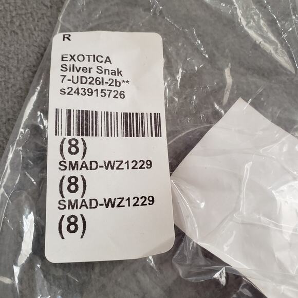 Steve Madden Exotica Heels Metallic Silver Snake Size 8 SMAD-WZ1229 Wrap-around - Picture 12 of 12